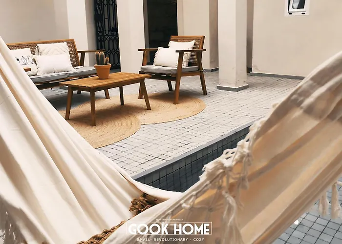 Lalasuites Arenal アパート *